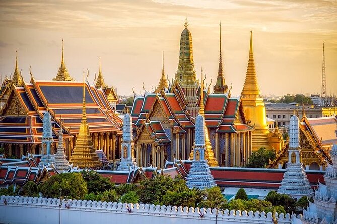 Royal Palace Bangkok Entrance Ticket with Hotel Pick Up - Price and value at $33: when this ticket makes sense