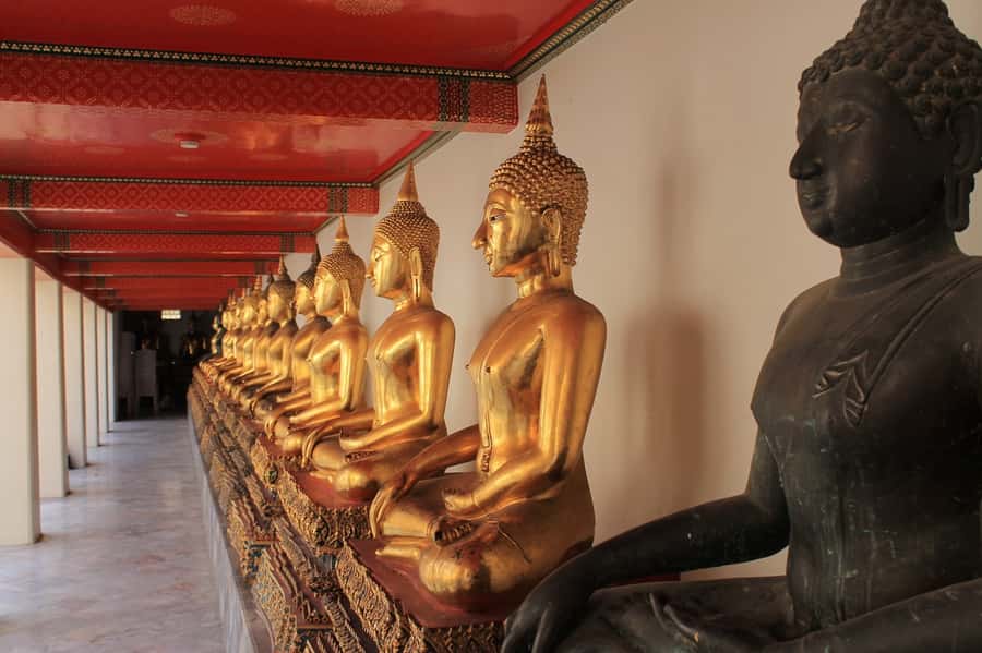 Shared Tour: Wat Pho, Wat Traimit and Wat Benchamabophit - Wat Benchamabophit Marble Temple: Marble Carvings and Royal Connections