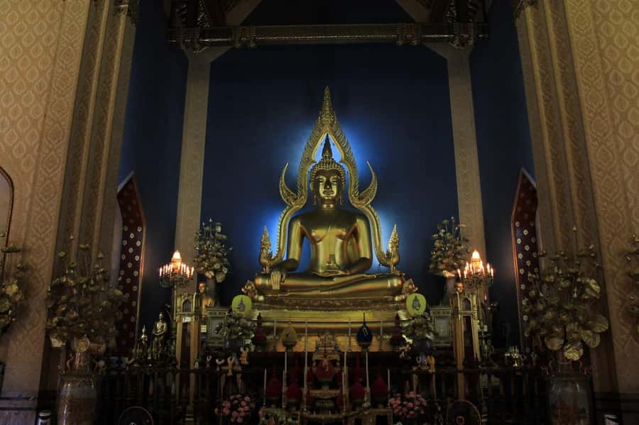 Shared Tour: Wat Pho, Wat Traimit and Wat Benchamabophit - Dress Code and Shoes: The Practical Stuff That Saves You Stress