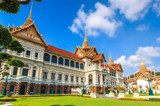 Shore Excursion Laem Chabang Port : Grand Palace & Famous Temples - Wat Arun by boat: the river crossing you will remember