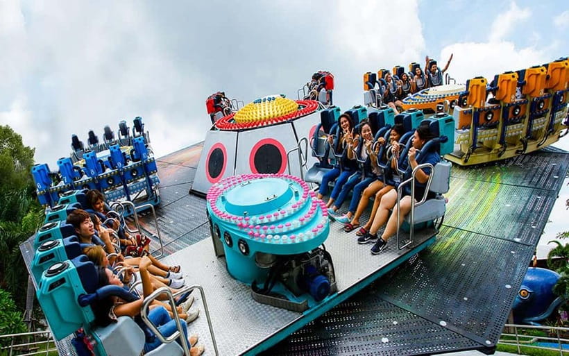 Siam Amazing Park Entry Ticket with Buffet Lunch (NON THAI) - Value at $24: Entry Plus Buffet, Then Use the 50% Ride Discount