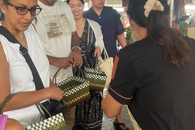 Silom Thai Cooking School with Fresh Market Tour - Vegetarian Options, Dietary Notes, and Halal Mention