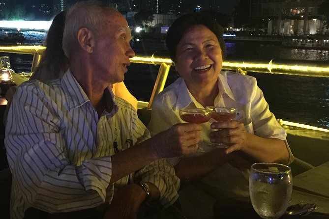 Smile Dinner Cruise Experience: Dining & Live Entertainment - Smile Riverside Cruises: What the 2 Hours Actually Feels Like