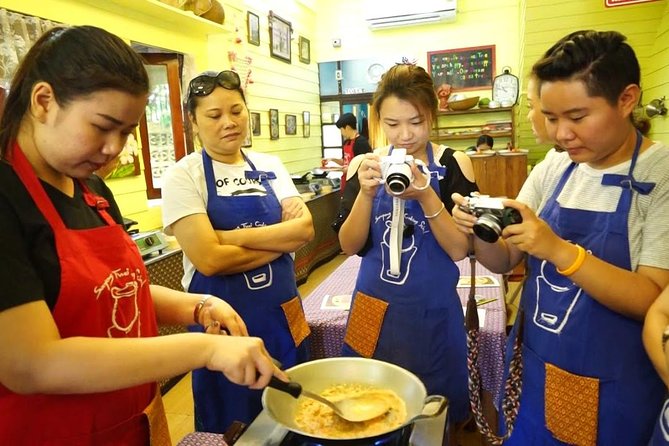 Sompong Thai Cooking School: Hands-On Culinary Experience - Quick Practical Tips Before You Choose Morning or Afternoon