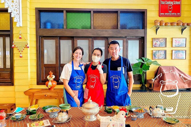 Sompong Thai Cooking School in Bangkok - Vegetarian options and dietary restrictions, without drama