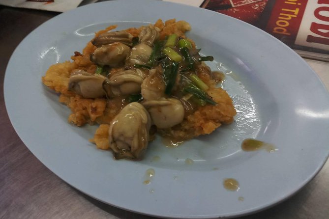 Street Food at China Town - Where you meet near Hua Lamphong and end on Yaowarat Road