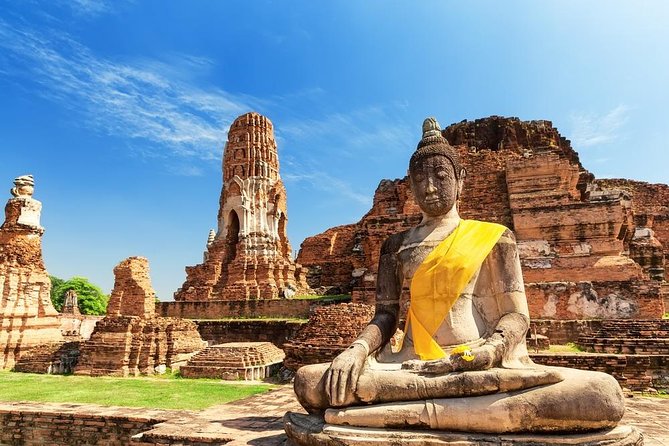 Sunset Sail, Glittering Tempels at Afternoon Ayutthaya Tours - Wat Mahathat’s Buddha Head and Tree Roots