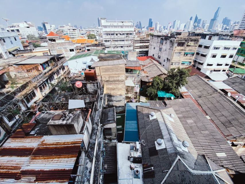 Talat Noi I A Journey Through Art and Culture l Bangkok - Talad Noi Museum and the pier photo moment