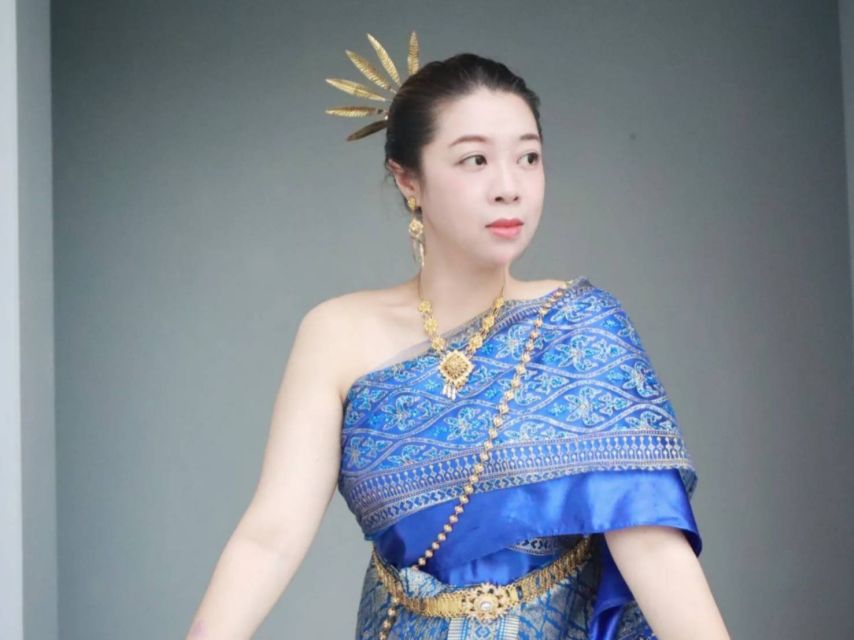 Thai Costume Rental - Who should book, and who should skip it