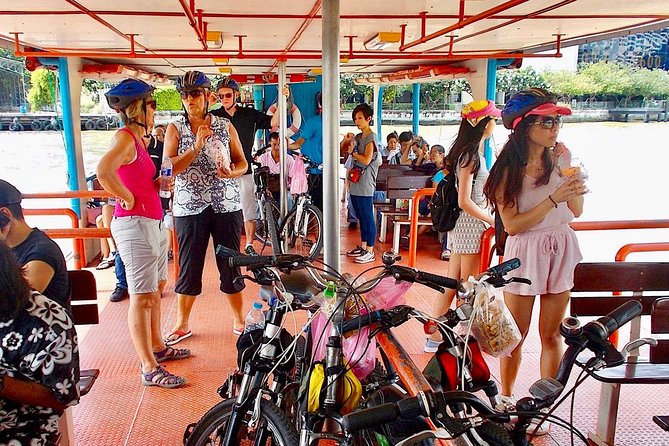 Thai Culture and Local Life 4- Hour Bangkok Bike Tour - Stop 2: Chinatown Markets, the Dragon Entrance, and Everyday Commerce
