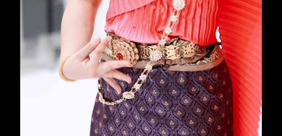 Thai Dance Class - From Wat Arun Pier Pickup to Thai Glam Studio