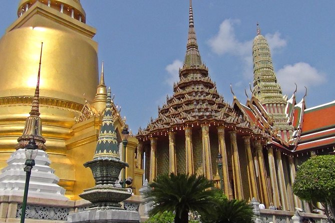 Thai Tour Guide : PRIVATE Highlight of Bangkok + Canal Tour + Simple Thai Lunch - A private guide and public transport, the smart Bangkok rhythm