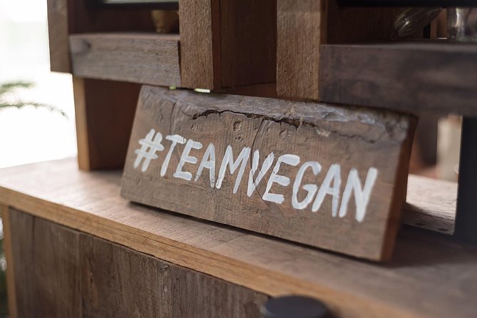 Thai Vegan Bangkok with Expert Guide - Sukhumvit Road food and shopping time: where the tastings happen