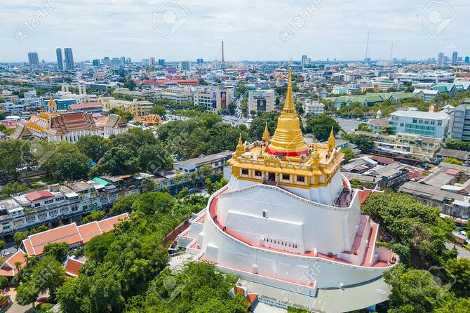 The Best Bangkok Temples - Timing, transport, and the small-group feel