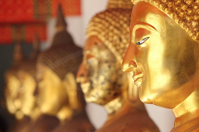The Grand Palace, Wat Phra Kaew, Wat Pho Tour with Massage option - Wat Phra Kaew: The Emerald Buddha and Royal Ceremony Energy