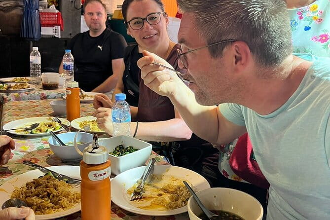 The Highest Rated Food Tour in Bangkok 10+ Tastings - What 10-12 Tastings Feels Like in a 3-Hour Walk