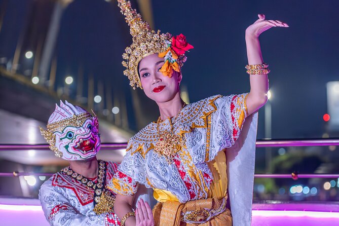 The Newest Luxury 5-Star Bangkok Chao Phraya Dinner Cruise - Under-Bridge Timing: Why Your Seat Choice Matters