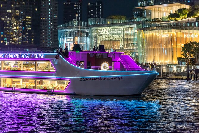 The Newest Luxury 5 Star Bangkok Chaophraya Dinner Cruise - Why this luxury Chaophraya dinner cruise makes sense from Asiatique