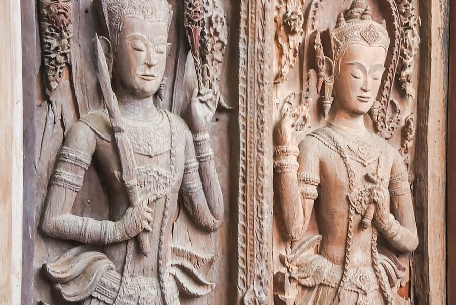 The Old Siam: Ayutthaya Temples Small Group Tour with Lunch - Lunch at a Local Thai Restaurant: What to Expect