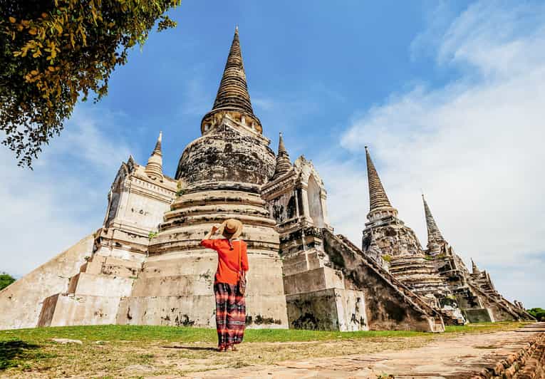 The Old Siam: Ayutthaya Temples Small Group Tour with Lunch - Wat Chaiwatthanaram: Angkor-Inspired Architecture and First Views