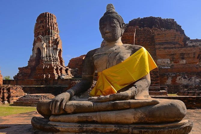 Three Temple Ayutthaya Tour with Scenic Boat Ride - English guide, included meal, and the kind of service that matters