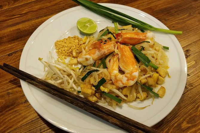 Tingly Thai Cooking Class with Morning Market Tour - From curry paste to four dishes you make yourself