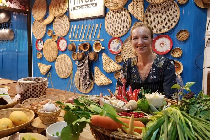 Tingly Thai Cooking School Afternoon Class - Why making curry paste from scratch changes everything at home