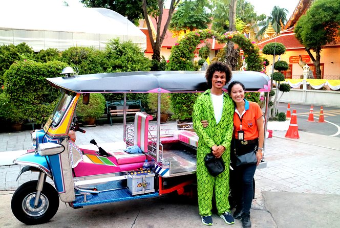 Tuk Tuk Bangkok Private Tour: WW2 Pad Thai, 360-Viewpoint, Chinatown (Pickup) - A 4:30 pm tuk tuk loop built for first-time Bangkok orientation