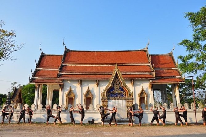 VIP Private Tour Damnoen Saduak+ Amphawa + Mae Klong Railway - Damnoen Saduak Floating Market by Traditional Paddle Boat