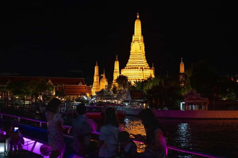Wonderful Pearl Cruise with Private Hotel Transfer - Iconsiam pass-by: ending the loop with a modern Bangkok marker