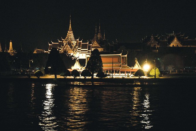 Wonderful Pearl: Evening Dinner Cruise on Chao Phraya River - What a 2-Hour Chao Phraya Dinner Cruise Really Gives You