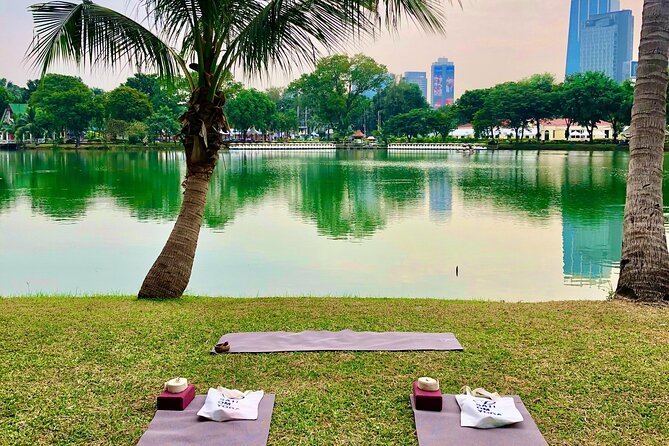 Yoga in the Park Thailand - Getting to the Water Aerator Memorial and Finding Your Spot